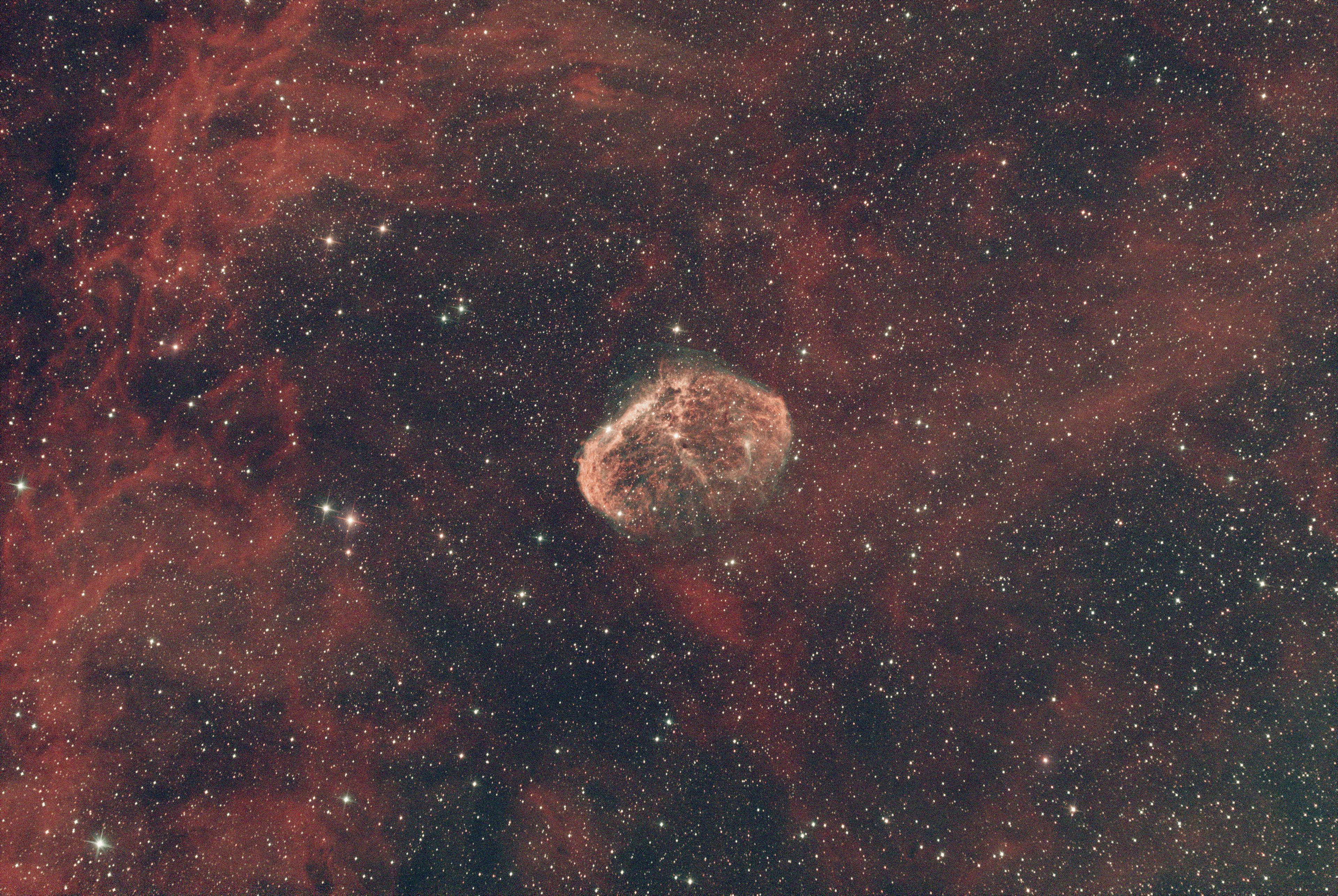 NGC 6888 Crescent Nebula in Cygnus