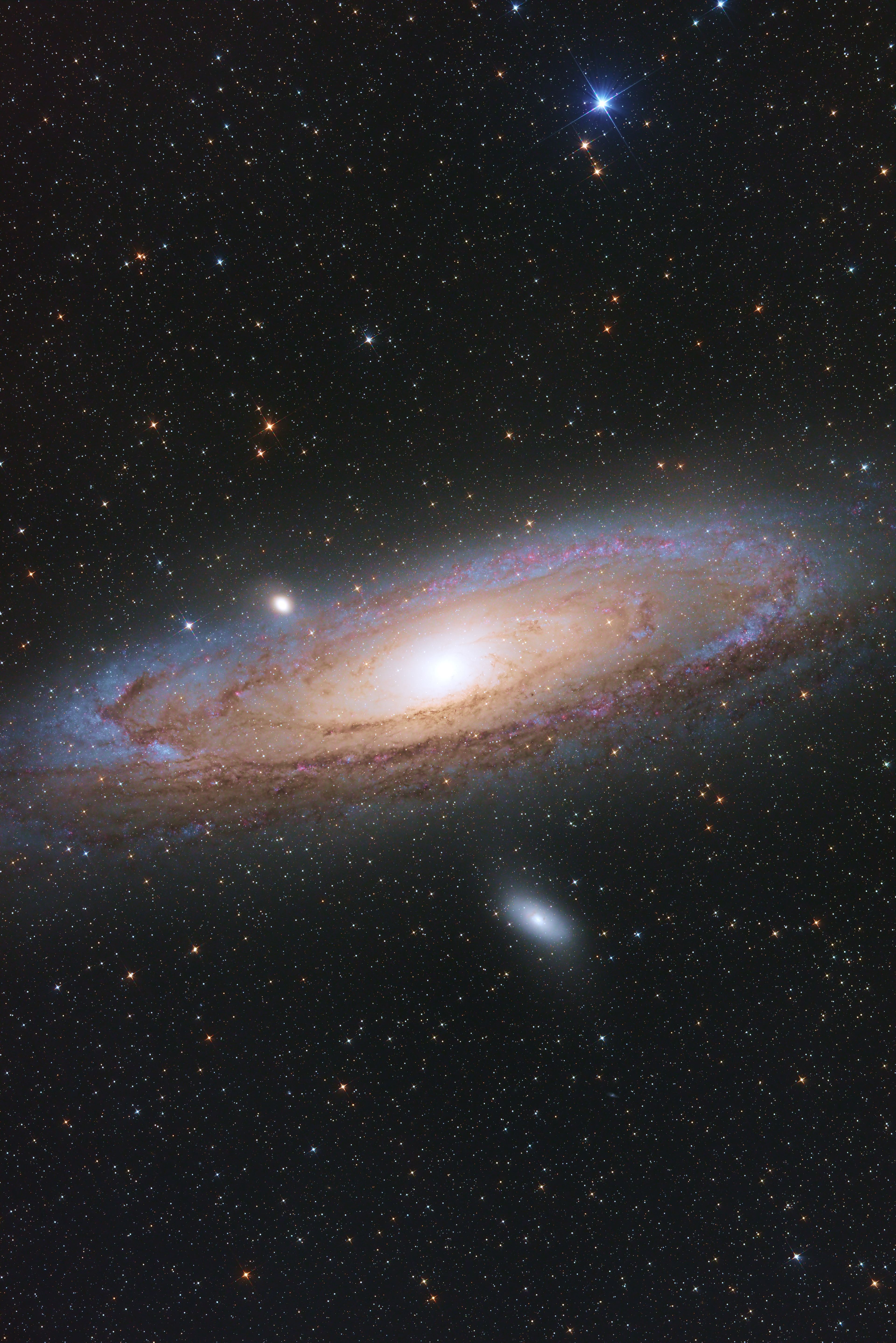 Andromeda Galaxy M31 with surrounding star field Andromeda Galaxy M31 with surrounding star field