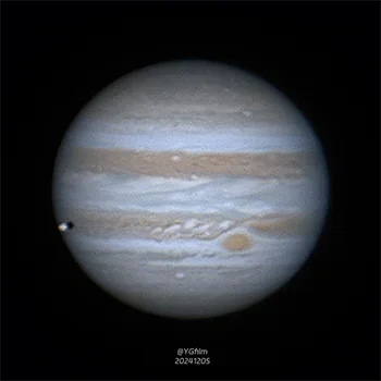 Io in transito su Giove - Fotografo: Guang